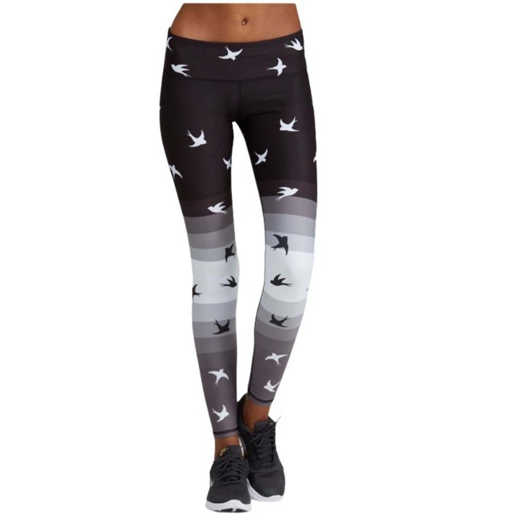 Noli Black Bird Leggings Size Small